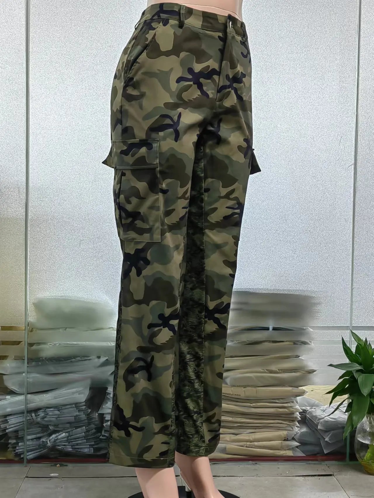 2022 fall fashion baggy multi pockets cargo pants casual patchwork straight camouflage cargo for women